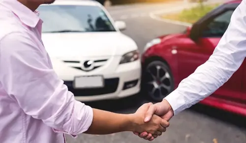 Memahami Perilaku Konsumen: Bagaimana Pembaca Menggunakan Berita Otomotif Untuk Membuat Keputusan Membeli Mobil